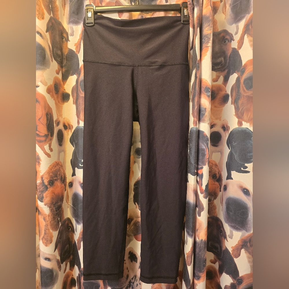 Old Navy Black Capris